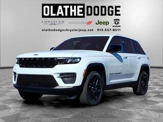 2025 Jeep Grand Cherokee for sale in Olathe KS
