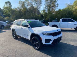2023 Jeep Grand Cherokee for sale in Elma NY