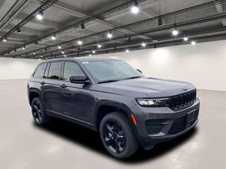 2025 Jeep Grand Cherokee for sale in Williamsville NY