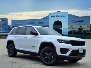 2025 Jeep Grand Cherokee for sale in Concord NH