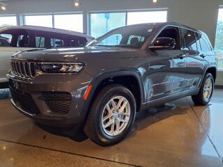 2025 Jeep Grand Cherokee for sale in St Clairsville OH