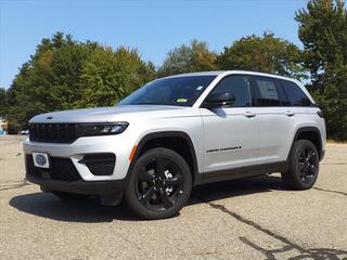 2024 Jeep Grand Cherokee for sale in Rochester NH