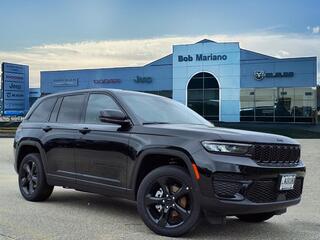 2025 Jeep Grand Cherokee for sale in Concord NH