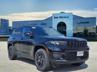 2025 Jeep Grand Cherokee for sale in Concord NH