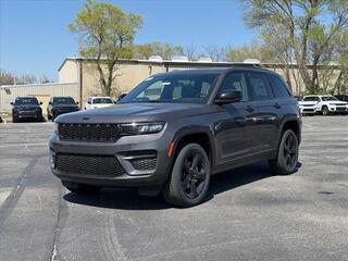 2025 Jeep Grand Cherokee for sale in Olathe KS