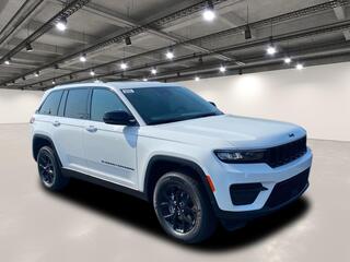 2025 Jeep Grand Cherokee for sale in Williamsville NY