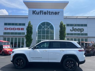 2025 Jeep Grand Cherokee for sale in Boardman OH