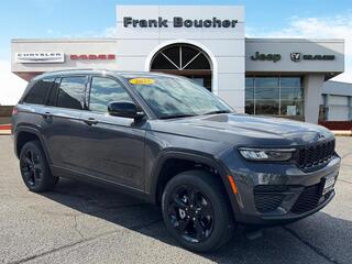 2025 Jeep Grand Cherokee for sale in Janesville WI