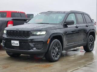 2025 Jeep Grand Cherokee for sale in Centralia MO