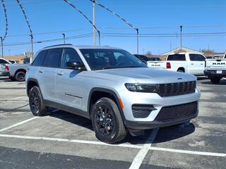 2025 Jeep Grand Cherokee for sale in Shawnee KS