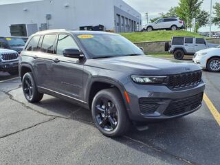 2025 Jeep Grand Cherokee for sale in Janesville WI