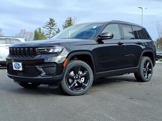 2025 Jeep Grand Cherokee for sale in Rochester NH