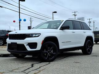 2023 Jeep Grand Cherokee for sale in Rochester NH