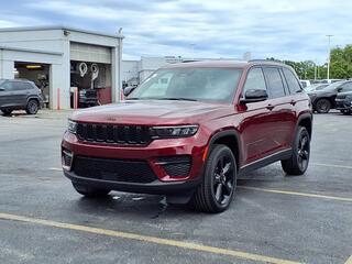 2023 Jeep Grand Cherokee for sale in Olathe KS