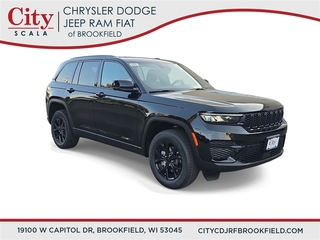2025 Jeep Grand Cherokee for sale in Brookfield WI