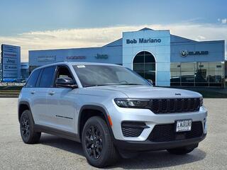 2025 Jeep Grand Cherokee for sale in Concord NH