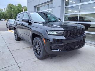 2025 Jeep Grand Cherokee for sale in Amherst OH