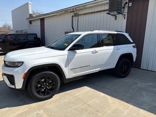 2026 Jeep Grand Cherokee for sale in New Glarus WI