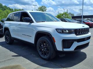 2026 Jeep Grand Cherokee for sale in Glen Dale WV