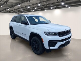 2026 Jeep Grand Cherokee for sale in Elma NY