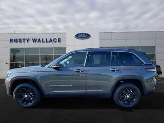 2022 Jeep Grand Cherokee for sale in Dandridge TN
