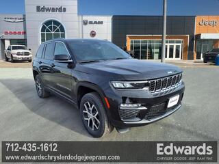 2025 Jeep Grand Cherokee for sale in Coucil Bluffs IA