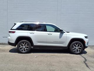 2025 Jeep Grand Cherokee for sale in Kerrville TX