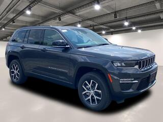 2025 Jeep Grand Cherokee for sale in Williamsville NY