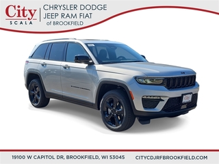 2025 Jeep Grand Cherokee for sale in Brookfield WI