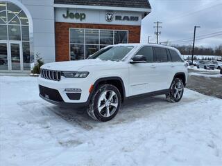 2024 Jeep Grand Cherokee for sale in Aurora OH