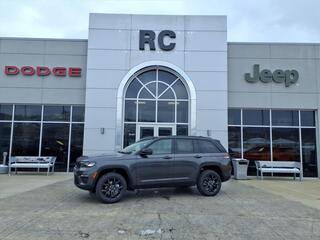 2025 Jeep Grand Cherokee for sale in Newell WV