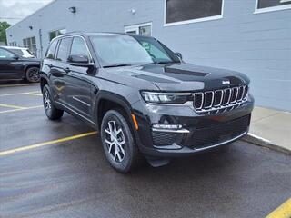 2024 Jeep Grand Cherokee for sale in Amherst OH