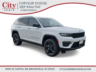 2025 Jeep Grand Cherokee for sale in Brookfield WI