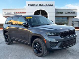 2025 Jeep Grand Cherokee for sale in Janesville WI