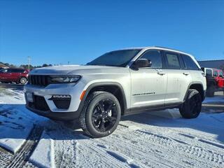 2025 Jeep Grand Cherokee for sale in Concord NH