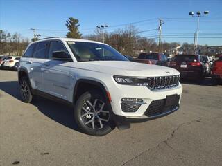 2025 Jeep Grand Cherokee for sale in Roanoke VA