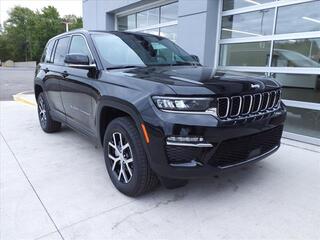 2025 Jeep Grand Cherokee for sale in Amherst OH