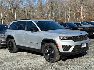 2025 Jeep Grand Cherokee for sale in Bedford Hills NY