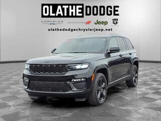 2025 Jeep Grand Cherokee for sale in Olathe KS