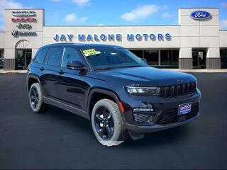 2025 Jeep Grand Cherokee for sale in Hutchinson MN