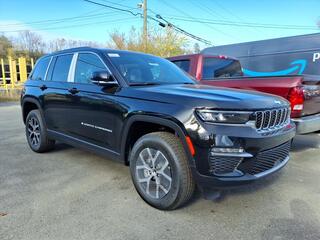 2025 Jeep Grand Cherokee for sale in Roanoke VA