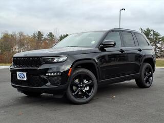 2025 Jeep Grand Cherokee for sale in Rochester NH