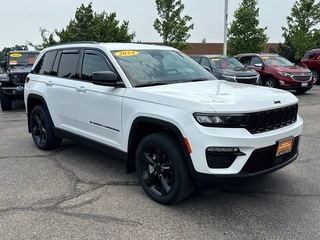 2024 Jeep Grand Cherokee for sale in Janesville WI