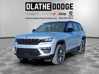 2025 Jeep Grand Cherokee for sale in Olathe KS