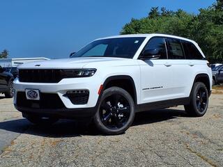2025 Jeep Grand Cherokee for sale in Rochester NH