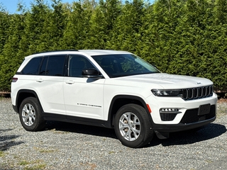2023 Jeep Grand Cherokee for sale in Bedford Hills NY