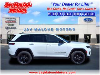 2023 Jeep Grand Cherokee for sale in Hutchinson MN