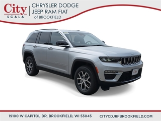 2025 Jeep Grand Cherokee for sale in Brookfield WI