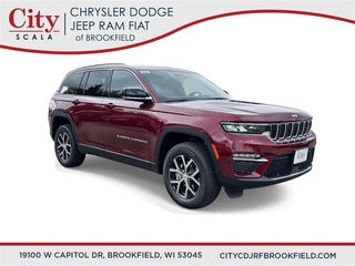 2025 Jeep Grand Cherokee for sale in Brookfield WI