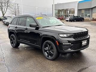 2025 Jeep Grand Cherokee for sale in Janesville WI